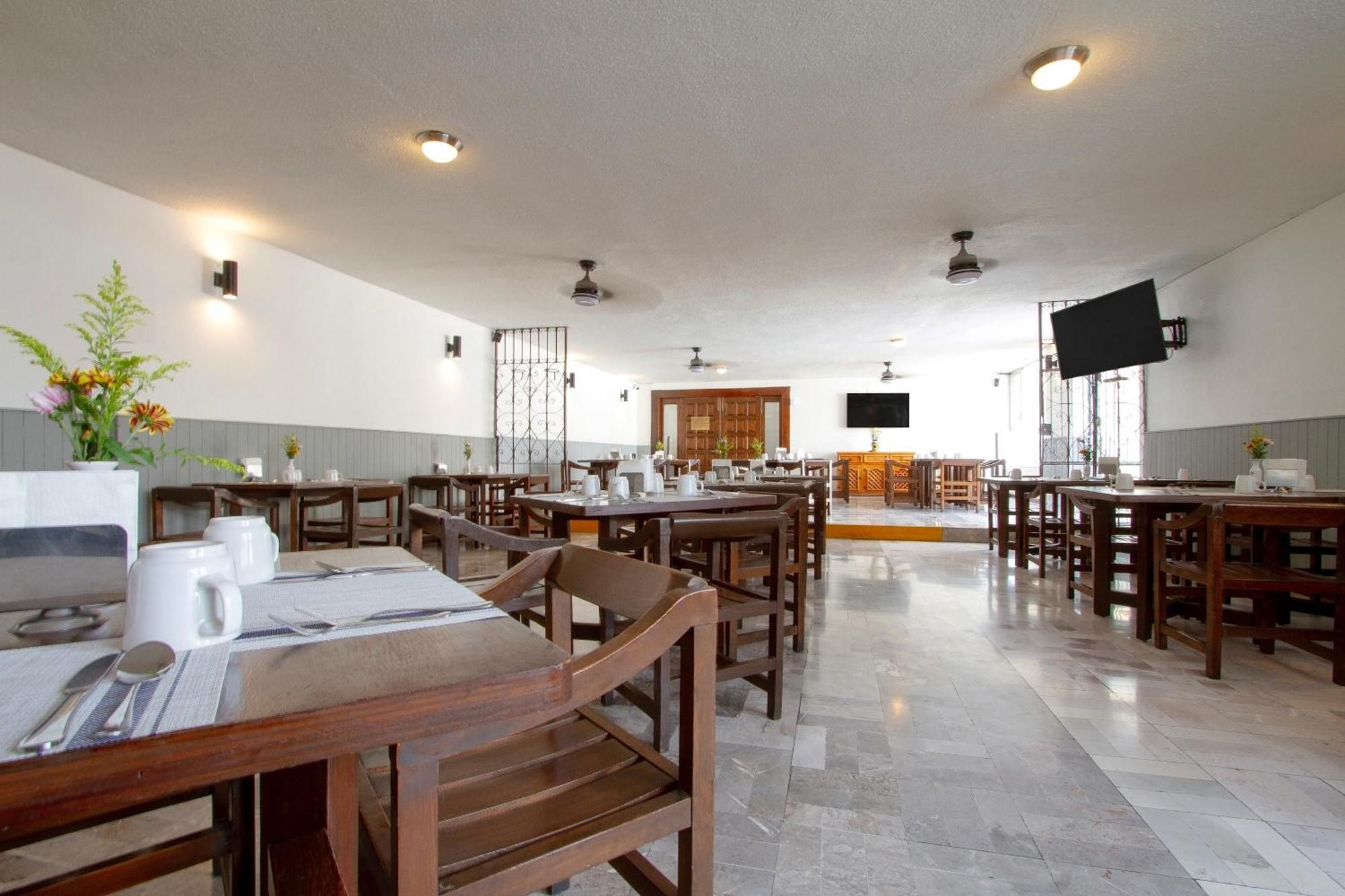 Hotel Bedd Express เกเรตาโร ภายนอก รูปภาพ