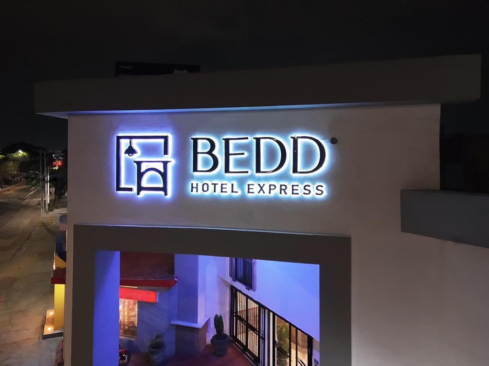 Hotel Bedd Express เกเรตาโร ภายนอก รูปภาพ
