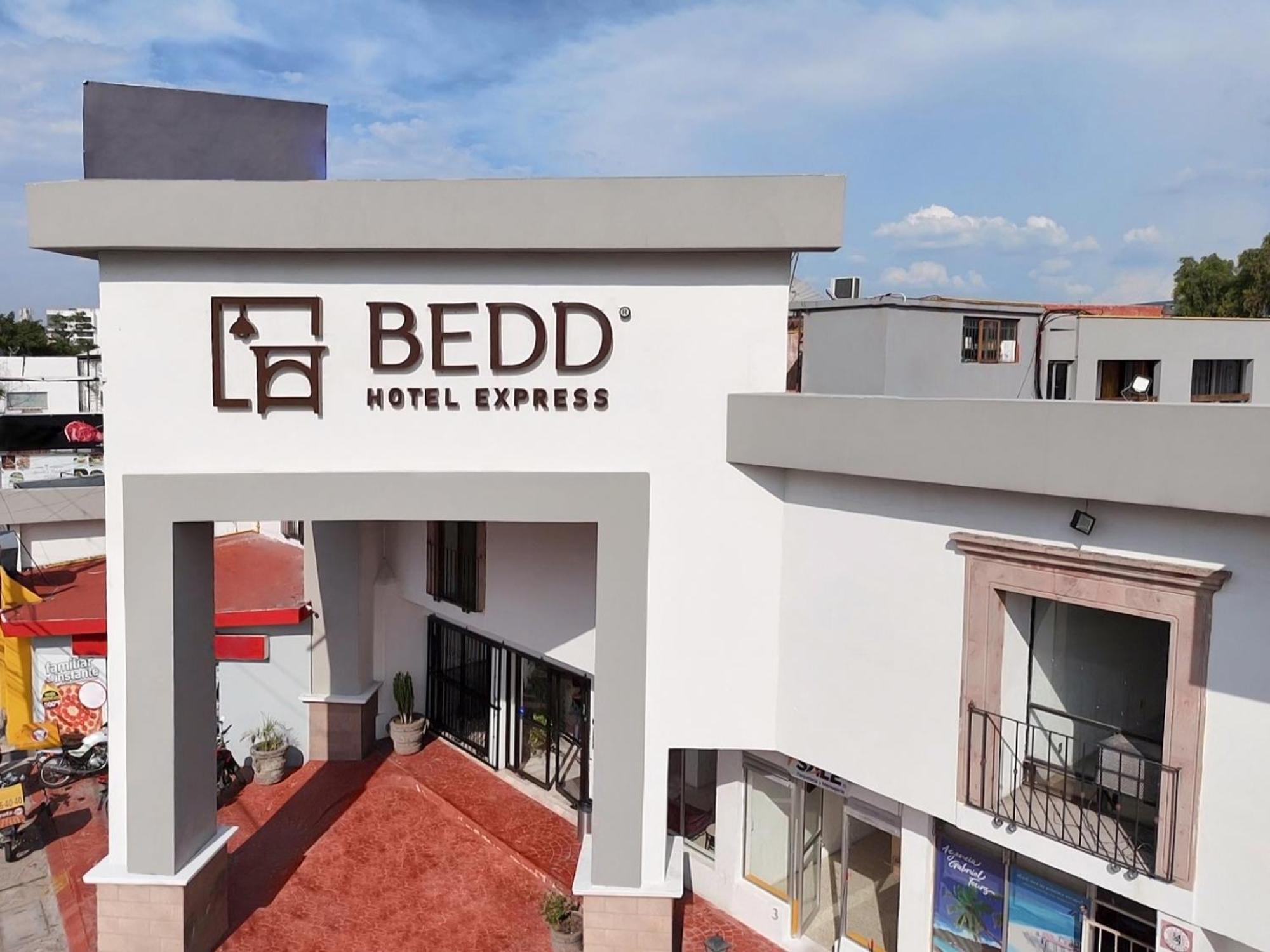 Hotel Bedd Express เกเรตาโร ภายนอก รูปภาพ