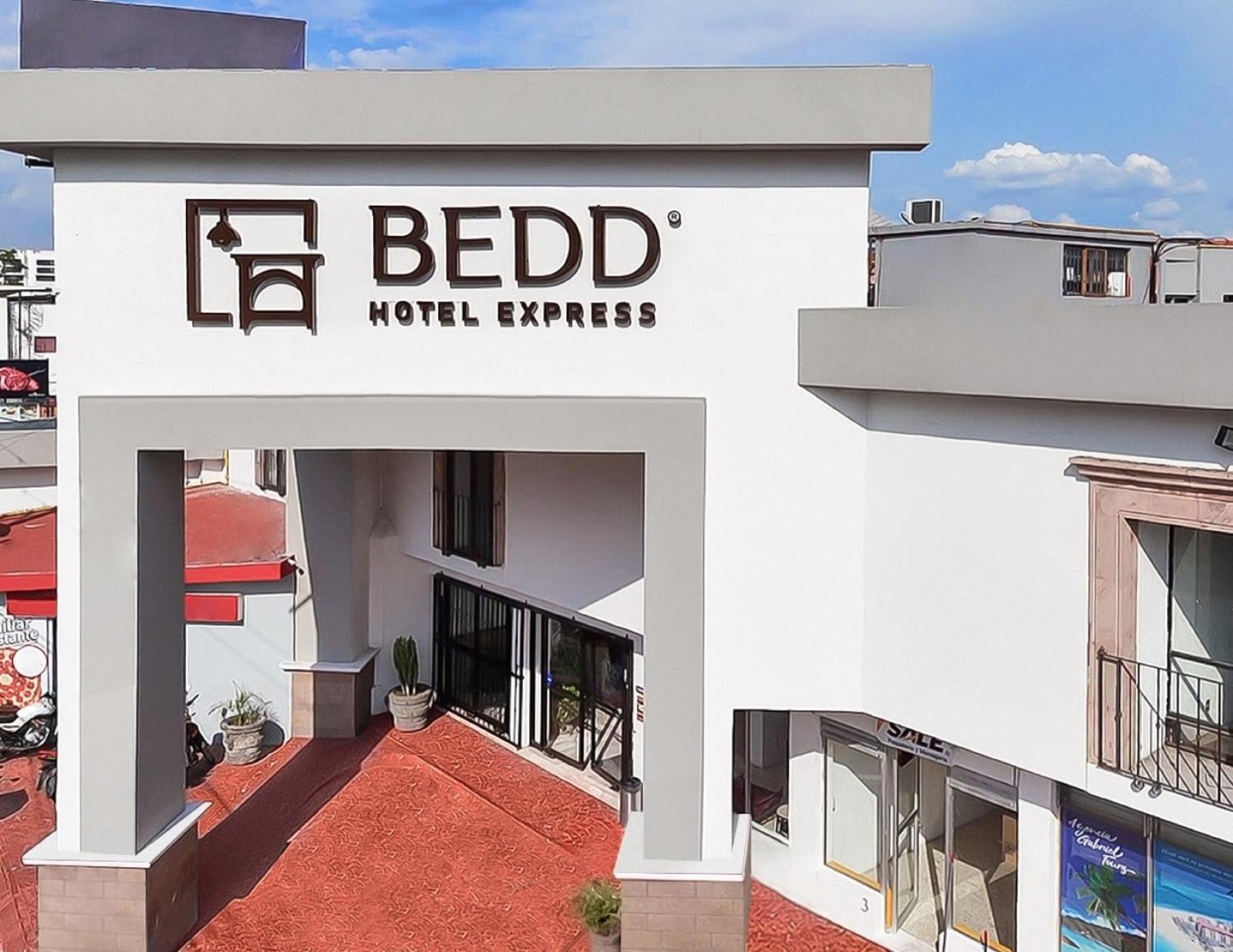 Hotel Bedd Express เกเรตาโร ภายนอก รูปภาพ